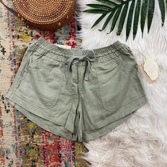 Altar'd State Pants - NEW Altar'd State Sage Green Drawstring Soft Pull On Shorts Large